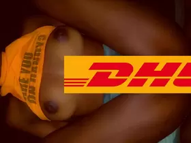 SquirtKvng Fucking DHL Worker On Her Day Off