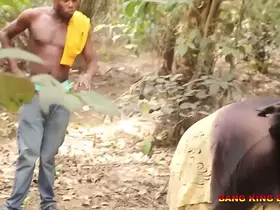 AN AFRICAN VILLAGE FARMER CONVINCE MY step MOM AND GAVE HER AN HARDCORE DOGGY STYLE IN THE FARM WHILE WE STILL FARMING - FULL VIDEOS ON XVIDEOS RED