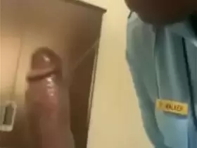 Sloppy blowjob from security guard while she’s on the job